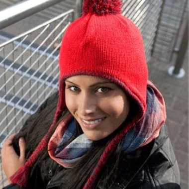 Rode wollen wintermutsen